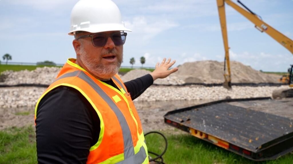 Site grading excavator Palm Beach County