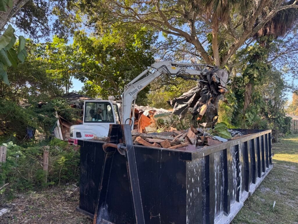 Residential demolition debris removal Palm Beach