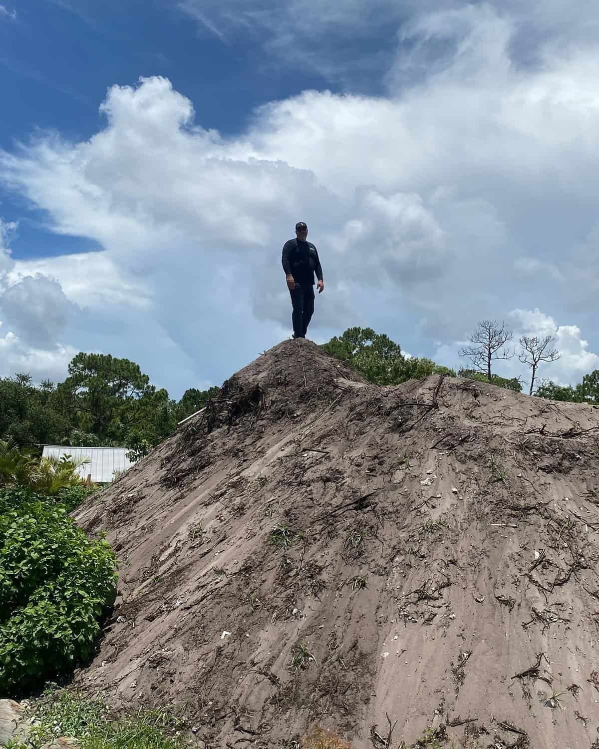 We have our very own mountain of dirt in Palm Beach County! www.thum.co